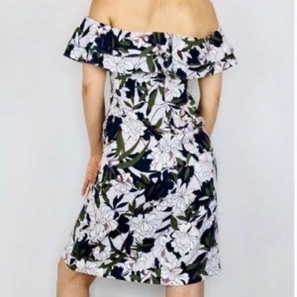 Banana Republic | NWT Off Shoulder Floral Ruffle Dress - Picture 1 of 14